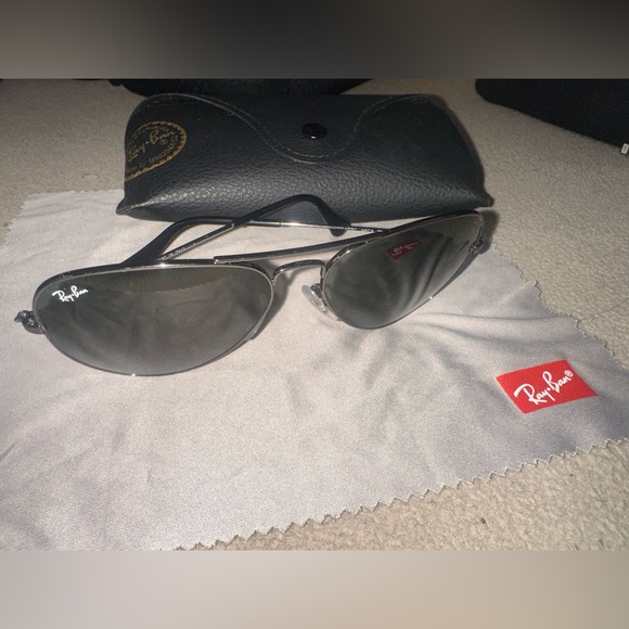 Ray bans - Picture 3 of 4